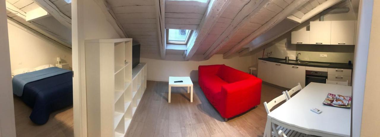 Appartamenti Corridoni Terst Exteriér fotografie