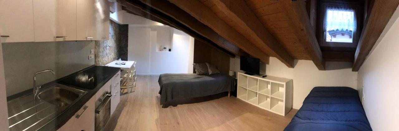 Appartamenti Corridoni Terst Exteriér fotografie